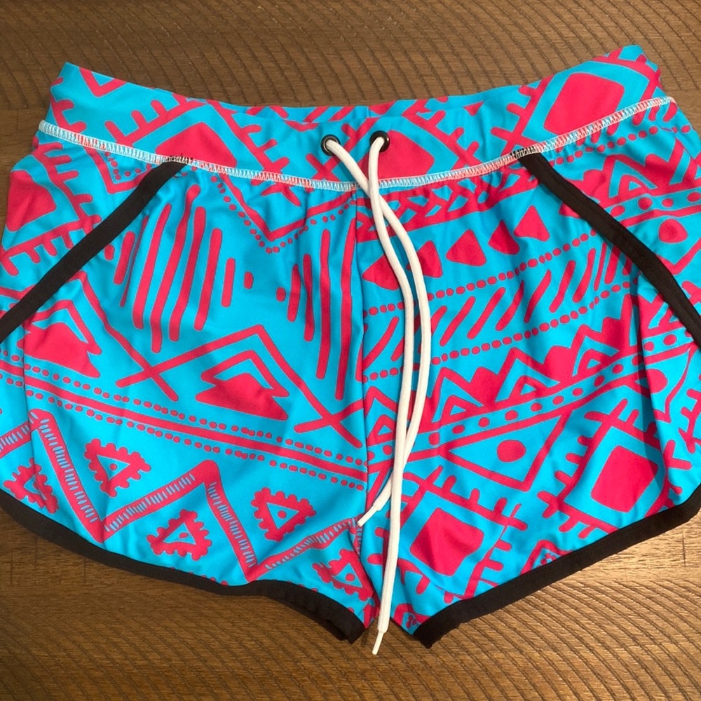 Aimpact men’s swim trunks. Men’s medium.